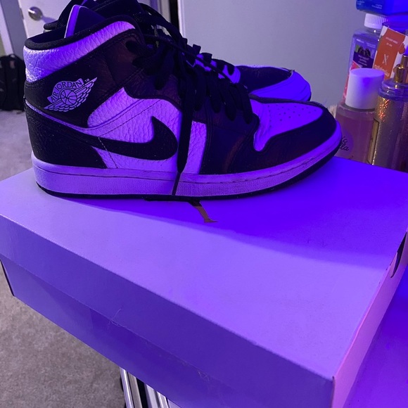 Jordan Shoes Air Jordan Homage White And Black Size 9 Poshmark